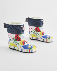 RUBBER BOOTS