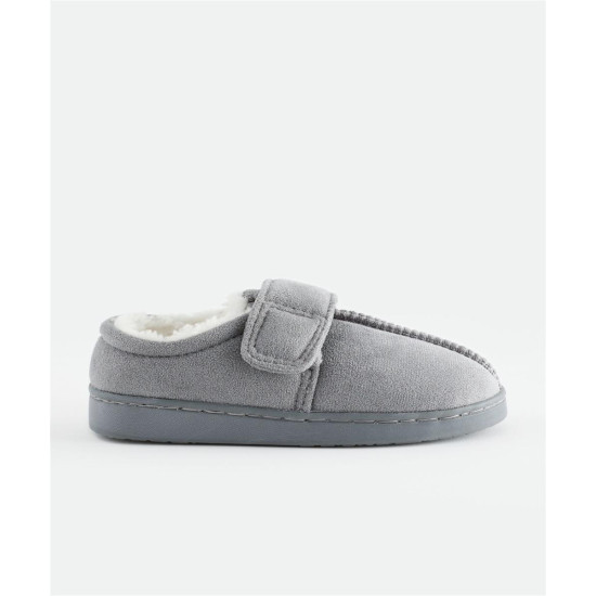 SLIPPERS SLIPPERS