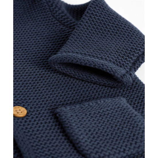 VEST VEST